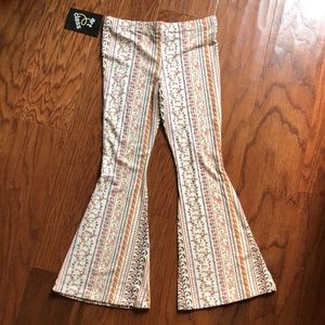 NWT Art Class Patterned Bells